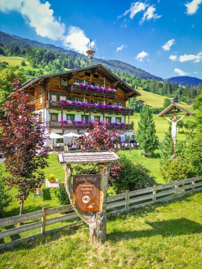Gasthof Finkenhof Wald im Pinzgau Exterior foto